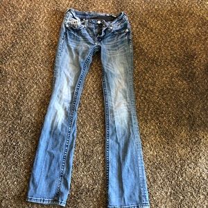 Women’s miss me jeans size 27
